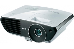 BenQ W703D